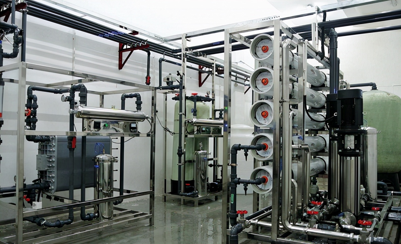 根據(jù)水質(zhì)怎么來選擇合適的沈陽水處理設(shè)備？